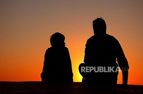 Pentingnya berbakti kepada orang tua dalam Islam