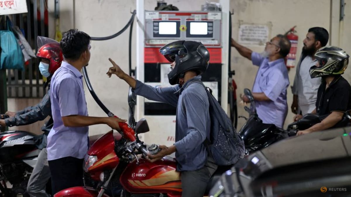 Harga BBM naik di Bangladesh akibat konflik Timur Tengah