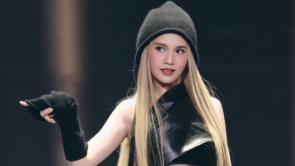 Rainie Yang mengumumkan pembatalan konser di Singapura