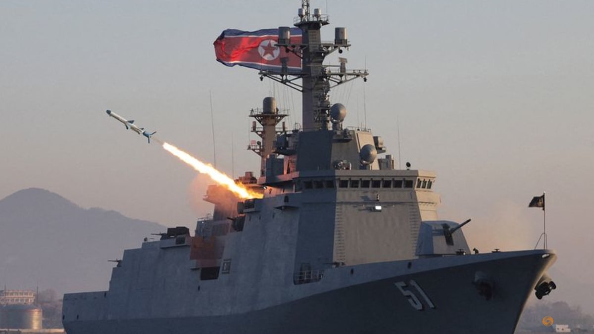 Korea Utara luncurkan rudal balistik ke laut, dampak bagi Asia